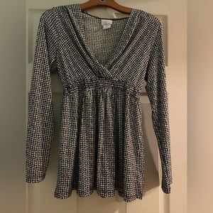 Oh baby motherhood maternity medium shirt